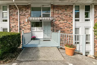 345 Main Road #204, Tiverton, RI 02878 - Photo 1