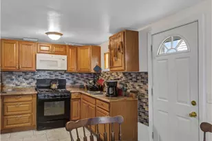12 Rangeley Ave, Providence, RI 02908 - Photo 1