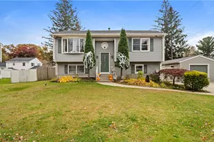 26 Dallas Ave, Warwick, RI 02889 - Photo 1