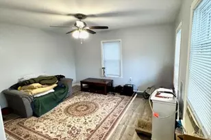 145 Hunts Ave, Pawtucket, RI 02861 - Photo 1