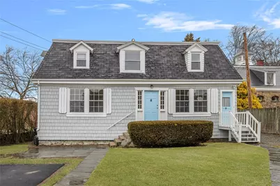 54 Coggeshall Avenue #1, Newport, RI 02840 - Photo 1