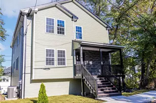 638 Douglas Ave, Providence, RI 02908 - Photo 1