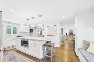 75 Bow St, East Greenwich, RI 02818 - Photo 1