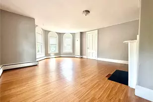 571 Spring St, Newport, RI 02840 - Photo 1