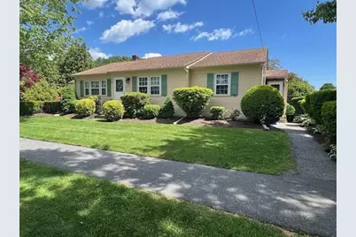 24 Garfield Avenue #West, Bristol, RI 02809 - Photo 1