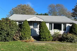 43 Warren Ave, Middletown, RI 02842 - Photo 1