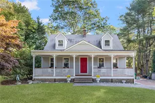 5 Secluded Dr, South Kingstown, RI 02879 - Photo 1