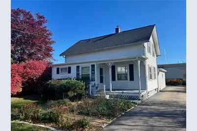 39 Reynolds Street, North Kingstown, RI 02852 - Photo 1