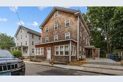 16 Brinley Street #4, Newport, RI 02840 - Photo 1