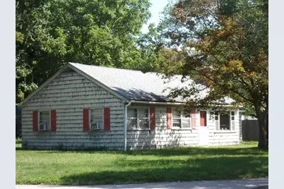 7 Western Avenue, Barrington, RI 02806 - Photo 1