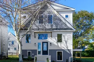 91 Houston Ave, Newport, RI 02840 - Photo 1