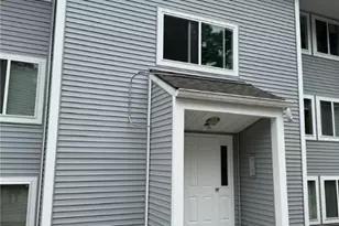 400 New River Rd, Lincoln, RI 02838 - Photo 1