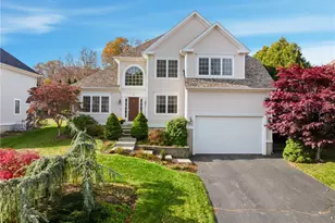 18 Susan Dr, Cumberland, RI 02864 - Photo 1