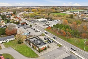 1120 Aquidneck Ave, Middletown, RI 02842 - Photo 1