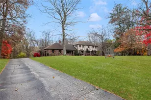 445 Stone Ridge Dr, East Greenwich, RI 02818 - Photo 1