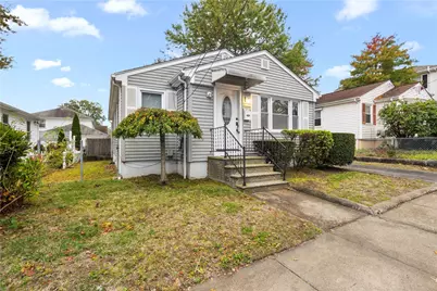 90 Farm Street, Providence, RI 02908 - Photo 1