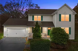 26 Bramblewood Ln, South Kingstown, RI 02879 - Photo 1