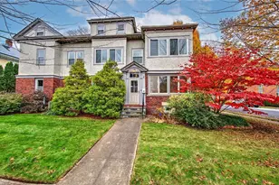 184 Irving Ave, Providence, RI 02906 - Photo 1