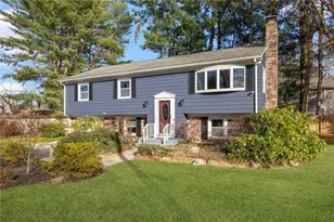 7 Cheshire Dr, Barrington, RI 02806 - Photo 1