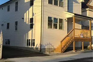 305 Indiana Ave, Providence, RI 02905 - Photo 1