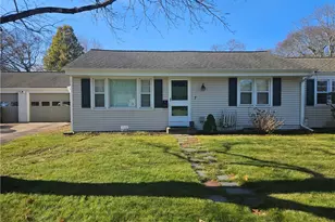 7 Rutherford Ct, Warwick, RI 02886 - Photo 1