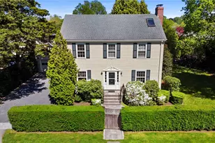 8 Sylvan St, Newport, RI 02840 - Photo 1