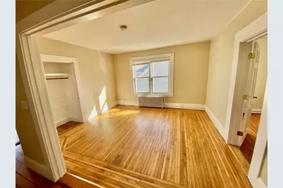 67 Roseneath Avenue #2, Newport, RI 02840 - Photo 1