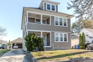 638 Pontiac Ave, Cranston, RI 02910 - Photo 1