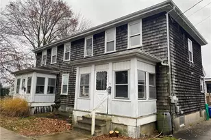 19 Princeton St, Newport, RI 02840 - Photo 1