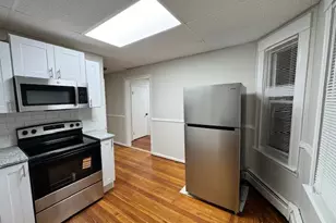 438 Pawtucket Ave, Pawtucket, RI 02860 - Photo 1