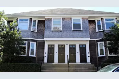 25 West Narragansett Avenue #B, Newport, RI 02840 - Photo 1