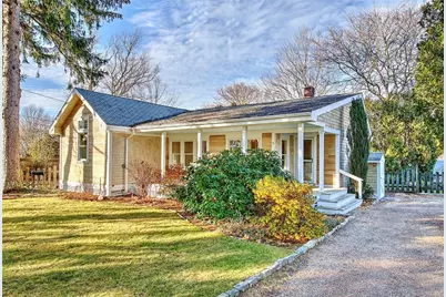 18 Orchard Avenue, Barrington, RI 02806 - Photo 1