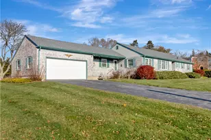 89 North Ct, Tiverton, RI 02878 - Photo 1