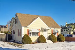 200 Carter Ave, Pawtucket, RI 02861 - Photo 1