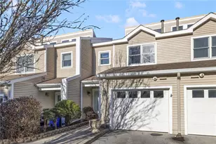 53 Lawton Brook Ln, Portsmouth, RI 02871 - Photo 1
