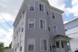 29 Stearns St, Pawtucket, RI 02861 - Photo 1