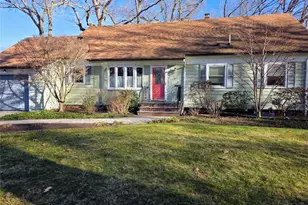 38 Brettonwoods Dr, Cranston, RI 02920 - Photo 1