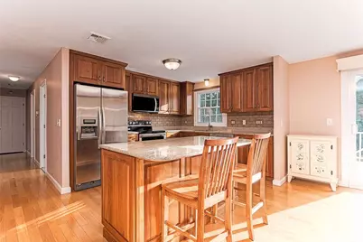 102 Moccasin Trail, Cranston, RI 02921 - Photo 1