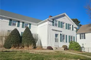 43 Beach St, Westerly, RI 02891 - Photo 1