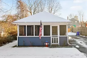 126 Narrows Rd, Bristol, RI 02809 - Photo 1