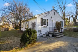 6 Seton St, Providence, RI 02909 - Photo 1