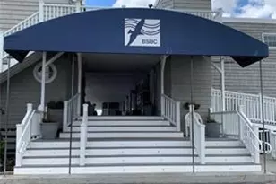 175 Bonnet Point Rd, Narragansett, RI 02882 - Photo 1