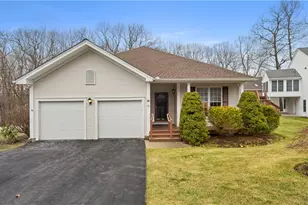 19 Rimwood Dr, Smithfield, RI 02917 - Photo 1