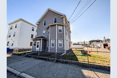 39 John Street, Pawtucket, RI 02860 - Photo 1