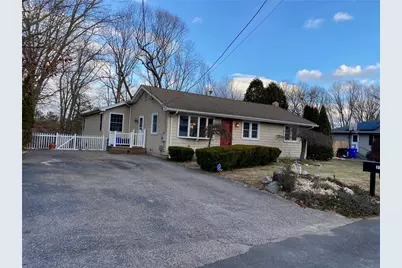 31 Washington Street, North Providence, RI 02904 - Photo 1