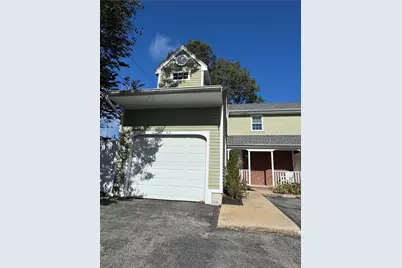 62 Memorial Boulevard, Newport, RI 02840 - Photo 1