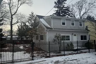 164 Northup St, Warwick, RI 02889 - Photo 1