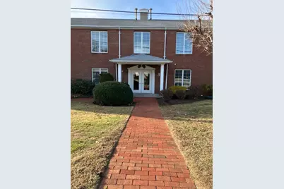 33 College Hill Road #5E, Warwick, RI 02886 - Photo 1