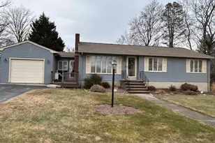 3 Crestwood Dr, Johnston, RI 02919 - Photo 1