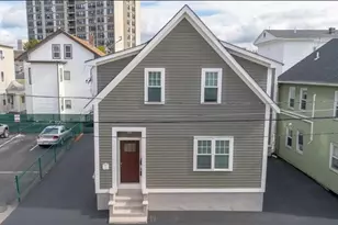 7 Pequot St, Providence, RI 02903 - Photo 1